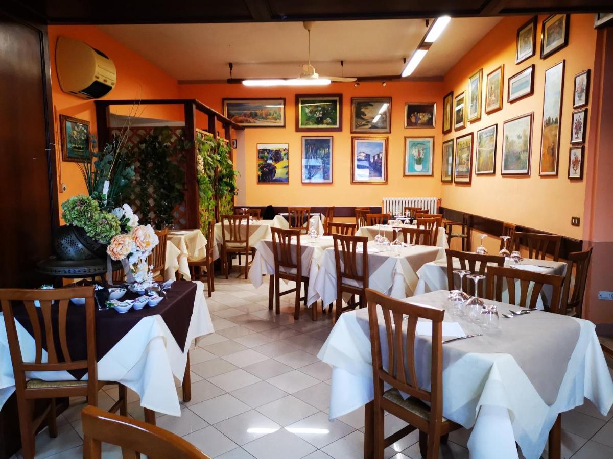 Osteria Dei Locandieri أبّادييا سان سالفاتور المظهر الخارجي الصورة