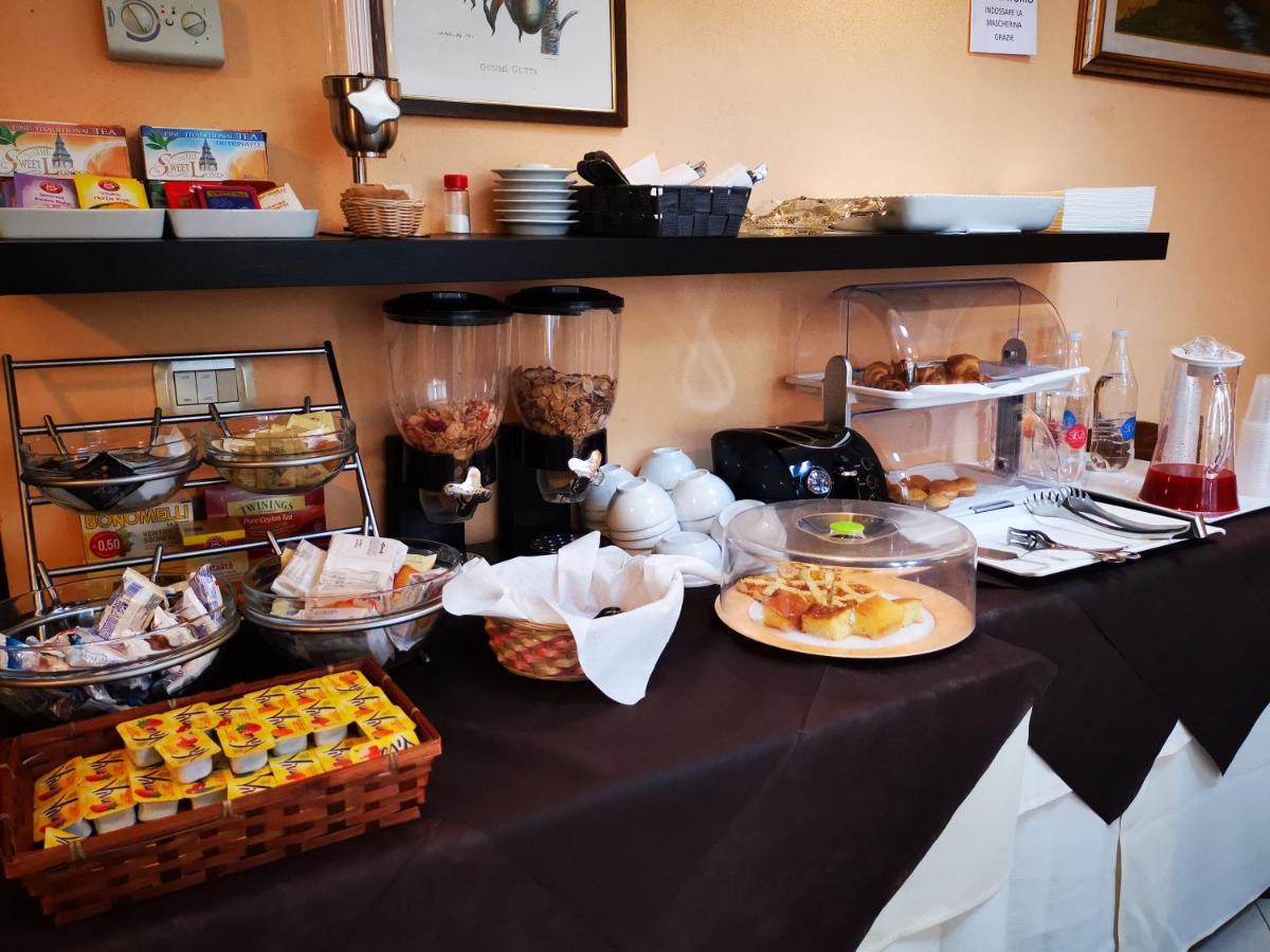 Osteria Dei Locandieri أبّادييا سان سالفاتور المظهر الخارجي الصورة